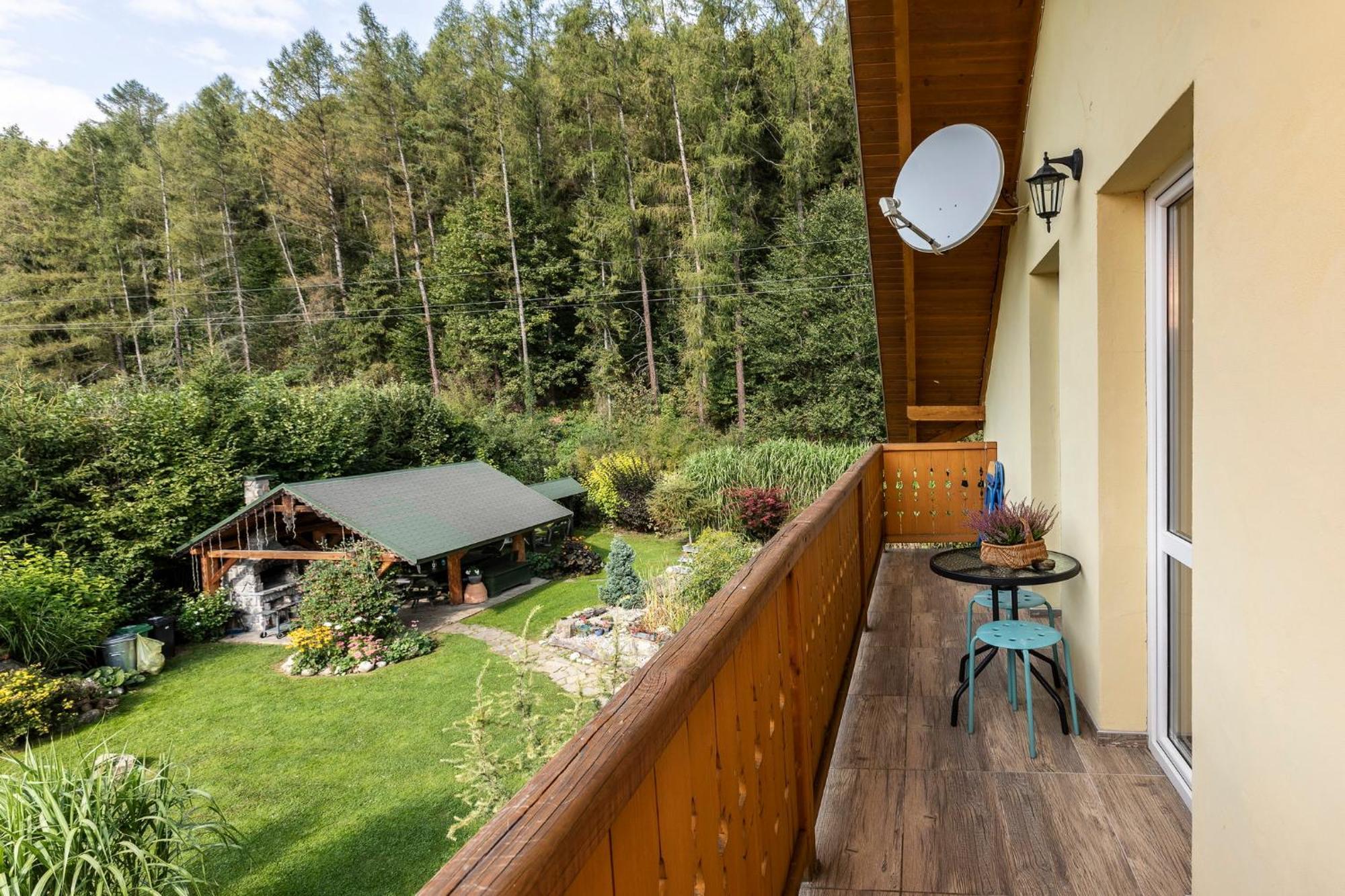 Apartamenty Zielona Owieczka Niedzica Zamek Bagian luar foto