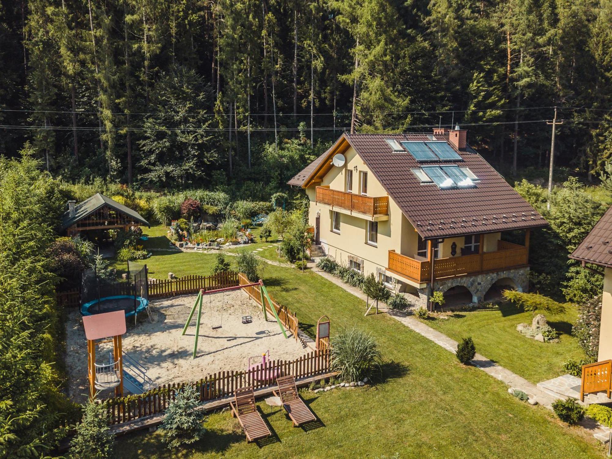 Apartamenty Zielona Owieczka Niedzica Zamek Bagian luar foto